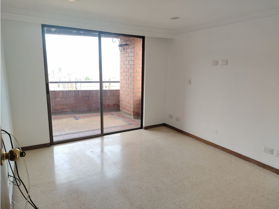 Apartamento en arriendo en La Castellana, Medellín · foto 7 de 16