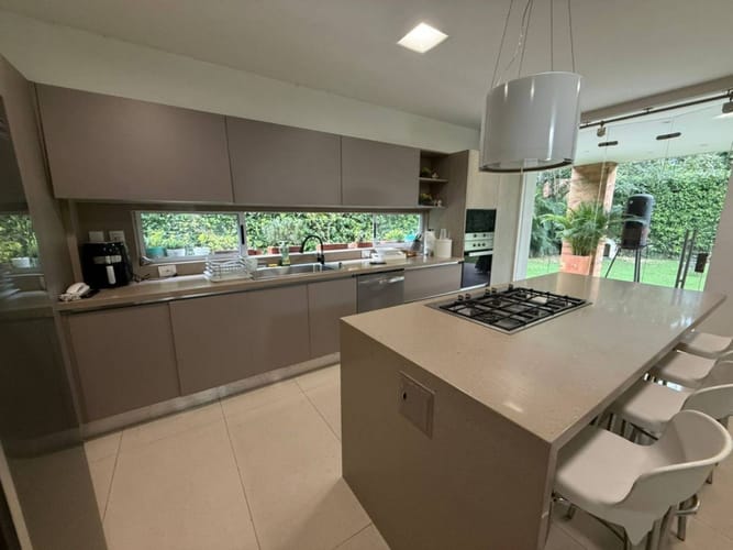 Casa de 4 alcobas en venta en Terrazas De Menzuli, Floridablanca, 424 m² · foto 6 de 21