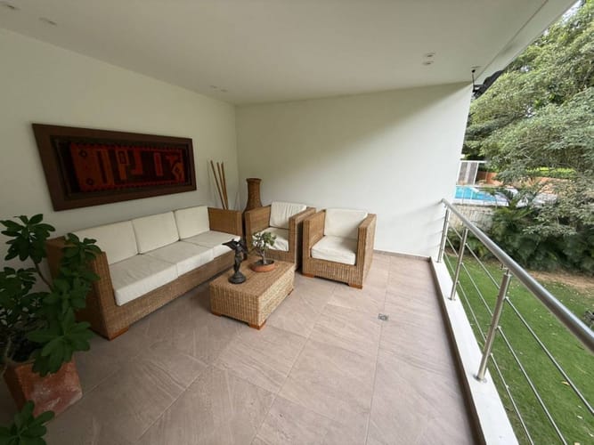 Casa de 4 alcobas en venta en Terrazas De Menzuli, Floridablanca, 424 m² · foto 9 de 21