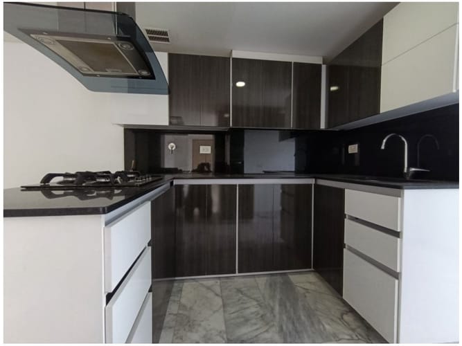 Apartamento en venta en Conquistadores, Medellín, 107 m² · foto 14 de 24