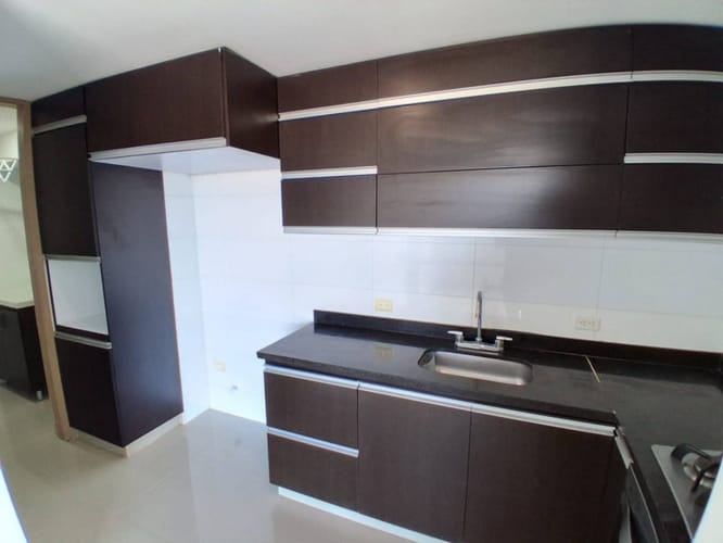 Apartamento de 3 alcobas en arriendo en Ub. Canaima, Neiva, 92 m² · foto 6 de 20