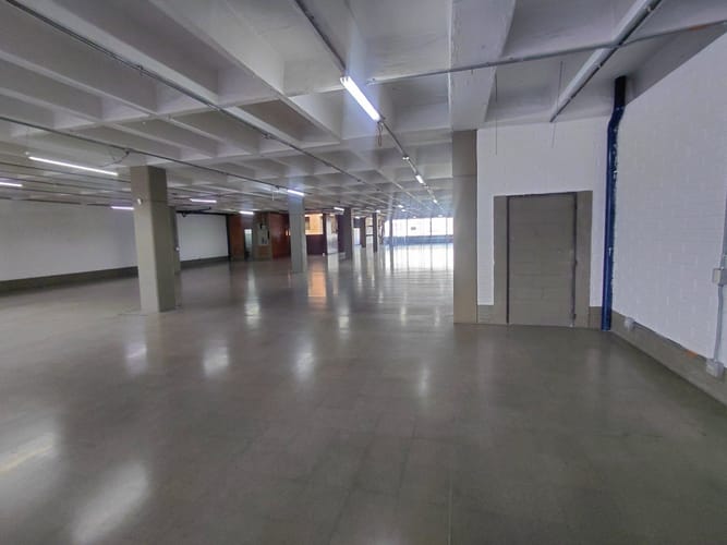 Local en arriendo en Santa Fe, Medellín, 870 m² · foto 8 de 19