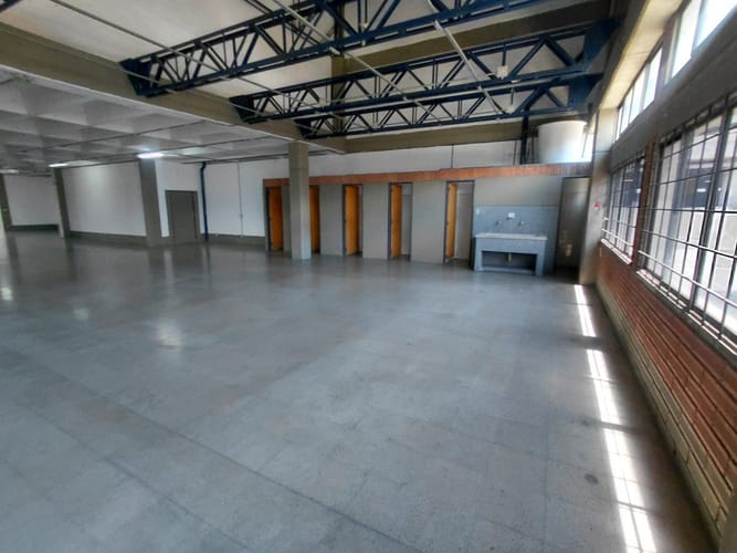 Local en arriendo en Santa Fe, Medellín, 870 m² · foto 12 de 19