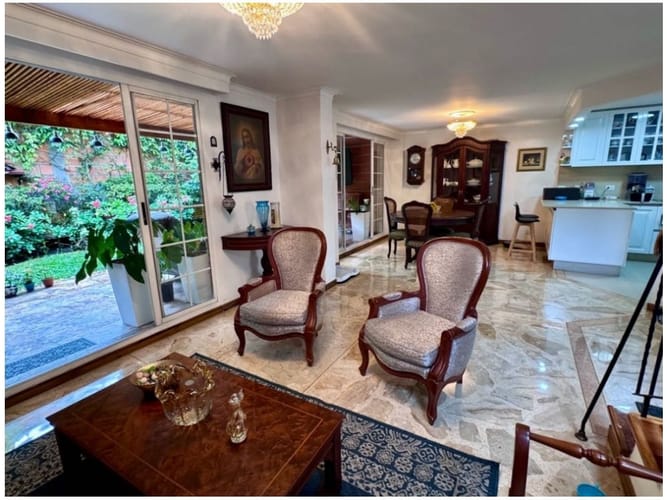 Casa de 3 alcobas en venta en Cerros De Guadalcanal, Envigado, 163 m² · foto 5 de 24