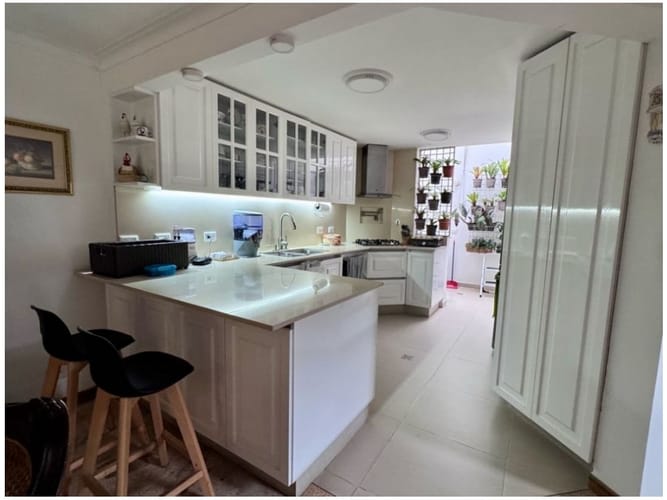 Casa de 3 alcobas en venta en Cerros De Guadalcanal, Envigado, 163 m² · foto 12 de 24
