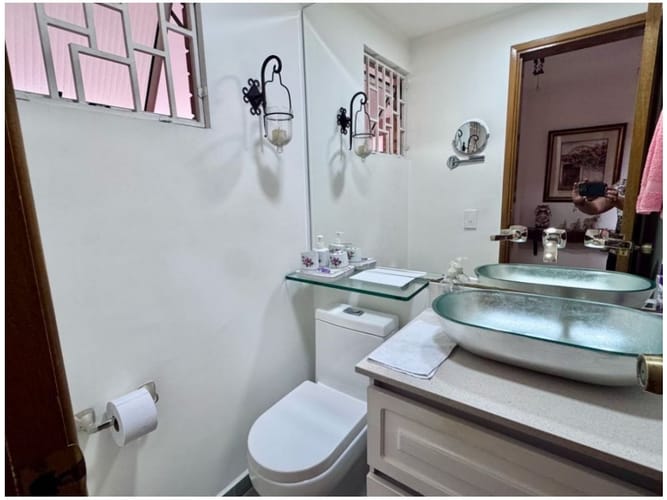 Casa de 3 alcobas en venta en Cerros De Guadalcanal, Envigado, 163 m² · foto 18 de 24
