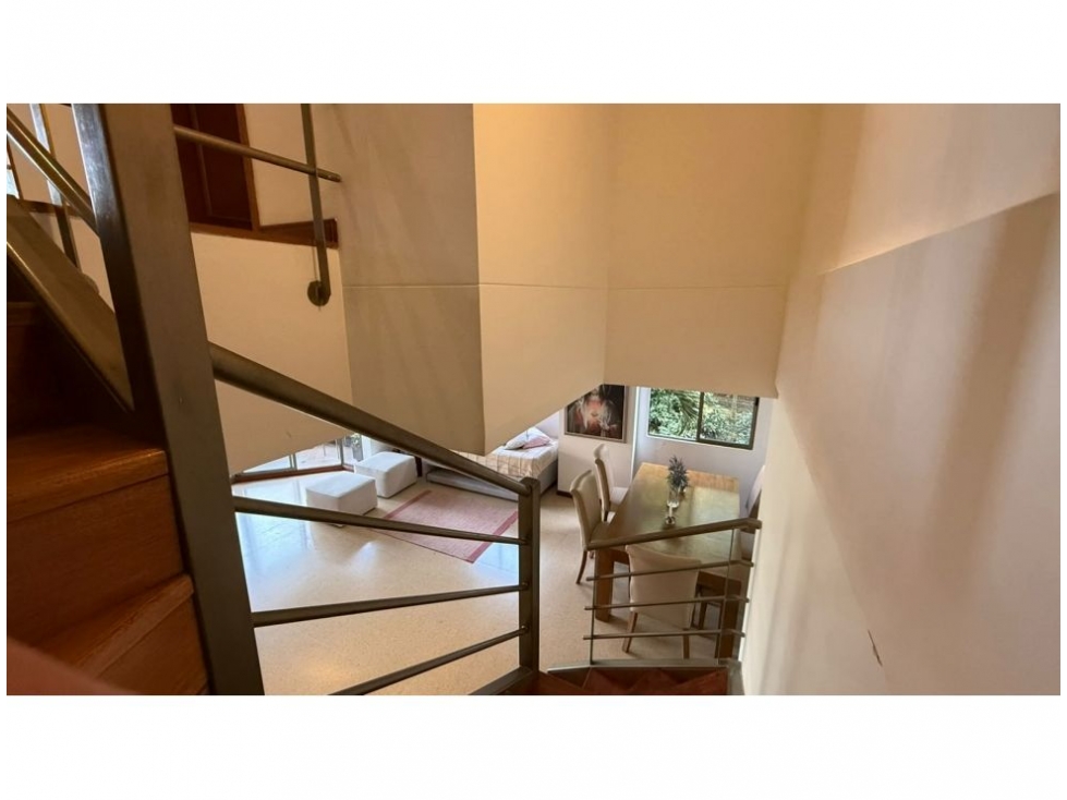 Apartamento en venta en El Portal, Envigado · foto 2 de 24
