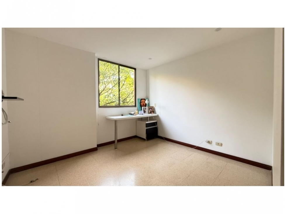 Apartamento en venta en El Portal, Envigado · foto 11 de 24
