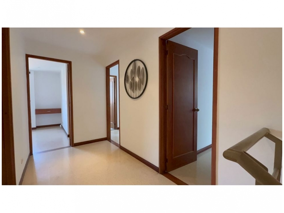 Apartamento en venta en El Portal, Envigado · foto 13 de 24