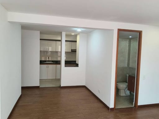 Apartamento de 2 alcobas en arriendo en La Floresta, Bogotá, 55 m² · foto 13 de 24