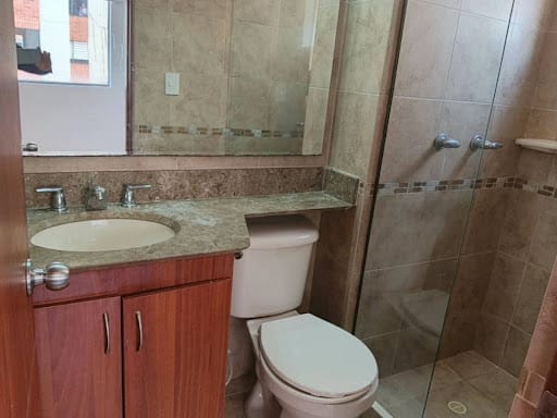 Apartamento de 2 alcobas en arriendo en La Floresta, Bogotá, 55 m² · foto 17 de 24