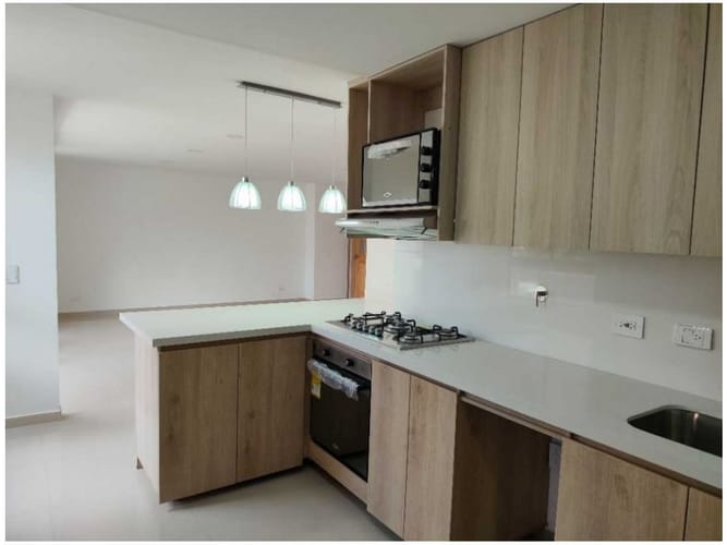 Apartamento de 3 alcobas en venta en Belén, Medellín, 162 m² · foto 7 de 24