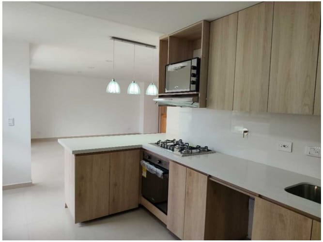 Apartamento de 3 alcobas en venta en Belén, Medellín, 162 m² · foto 8 de 24