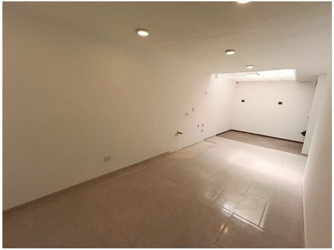 Casa de 3 alcobas en venta en Estadio, Medellín, 123 m² · foto 10 de 24