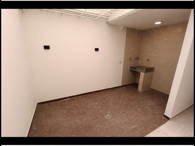 Casa de 3 alcobas en venta en Estadio, Medellín, 123 m² · foto 14 de 24