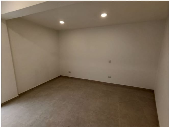 Casa de 3 alcobas en venta en Estadio, Medellín, 123 m² · foto 22 de 24