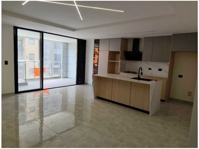 Apartamento en venta en Belén, Medellín · foto 2 de 13