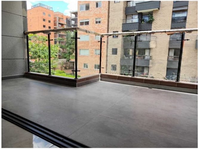 Apartamento en venta en Belén, Medellín · foto 3 de 13