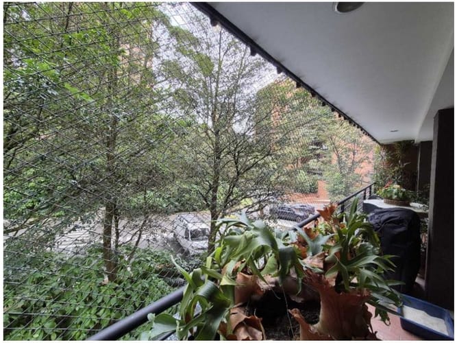 Apartamento de 3 alcobas en venta en Los Naranjos, Medellín, 136 m² · foto 15 de 20