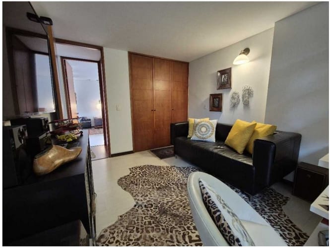 Apartamento de 3 alcobas en venta en Los Naranjos, Medellín, 136 m² · foto 16 de 20