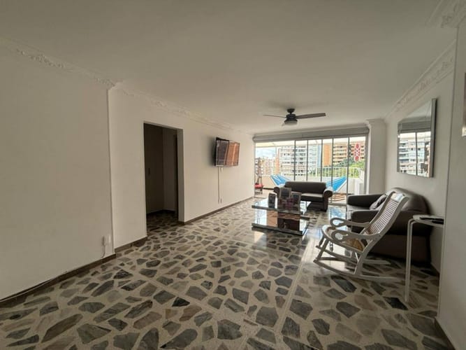 Apartamento de 3 alcobas en venta en Cabecera Del Llano, Bucaramanga, 214 m² · foto 6 de 24