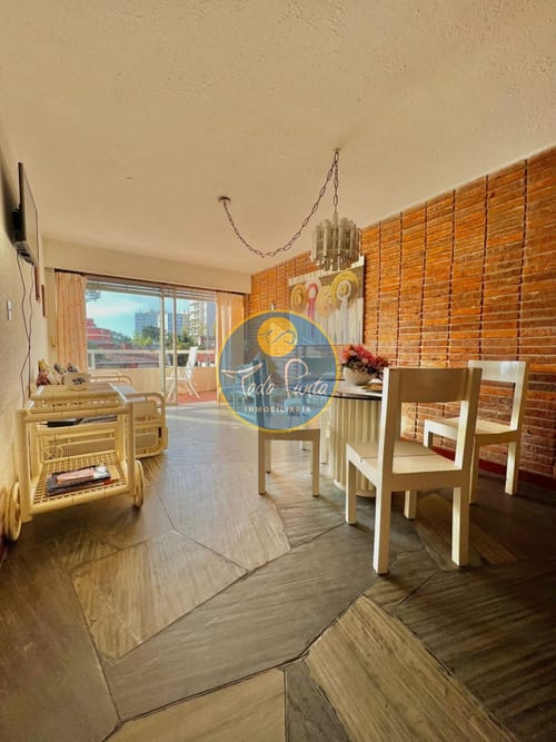 Apartamento en Aidy Grill, 2 dormitorios , venta , Punta del Este
