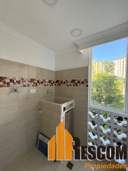 Apartamento de 3 alcobas en arriendo en Santa Margarita, Medellín, 50 m² · foto 14 de 14