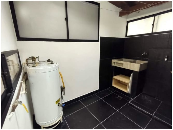 Casa de 3 alcobas en venta en La Pilarica, Medellín, 120 m² · foto 3 de 13
