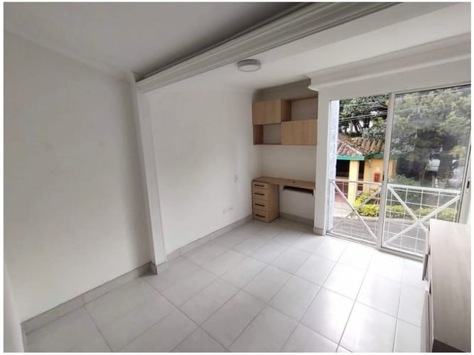 Casa de 3 alcobas en venta en La Pilarica, Medellín, 120 m² · foto 4 de 13
