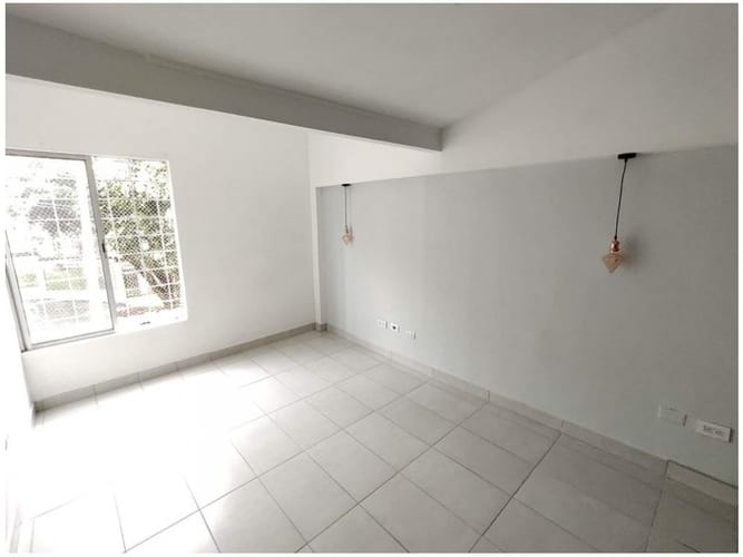 Casa de 3 alcobas en venta en La Pilarica, Medellín, 120 m² · foto 6 de 13