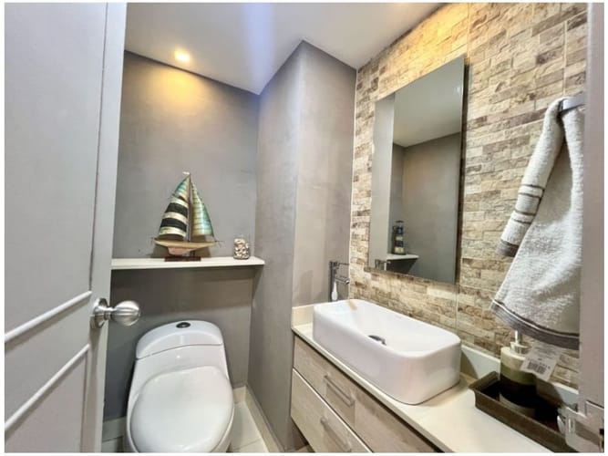 Apartamento de 4 alcobas en venta en Conquistadores, Medellín, 165 m² · foto 4 de 13