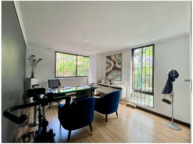 Apartamento de 4 alcobas en venta en Conquistadores, Medellín, 165 m² · foto 11 de 13