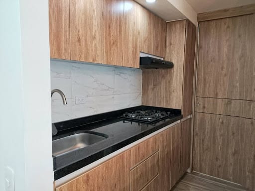 Apartamento de 3 alcobas en arriendo en San Carlos I, Madrid, 58 m² · foto 8 de 20