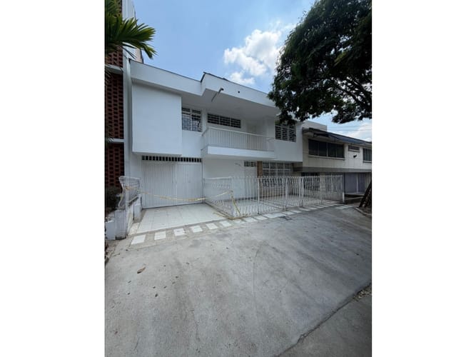 Casa de 6 alcobas en venta en Evaristo Garcia, Cali, 305 m² · foto 7 de 24
