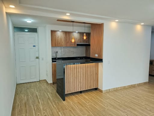 Apartamento de 3 alcobas en arriendo en San Carlos I, Madrid, 58 m² · foto 13 de 20