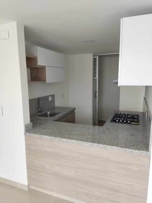 Apartamento de 2 alcobas en venta en Jordan, Ibagué, 83 m² · foto 9 de 11