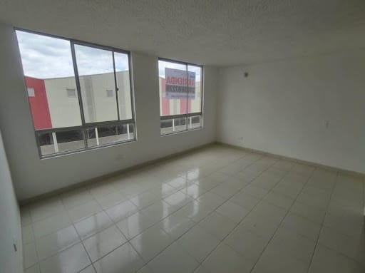 Apartamento de 3 alcobas en arriendo en Conjunto Residencial La Finca Super Manzana 10a, Madrid, 61 m² · foto 3 de 20