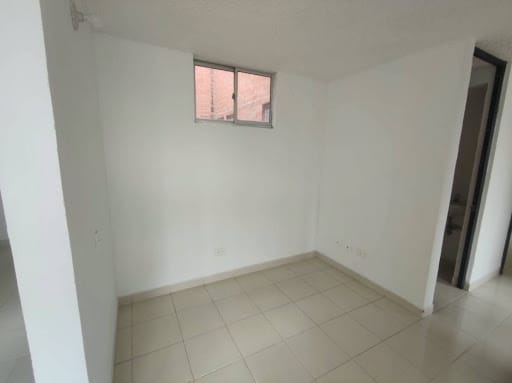 Apartamento de 3 alcobas en arriendo en Conjunto Residencial La Finca Super Manzana 10a, Madrid, 61 m² · foto 7 de 20