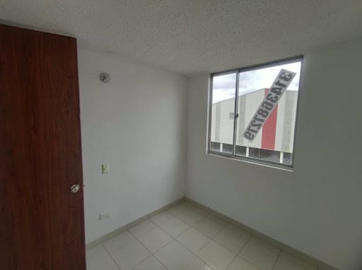 Apartamento de 3 alcobas en arriendo en Conjunto Residencial La Finca Super Manzana 10a, Madrid, 61 m² · foto 18 de 20