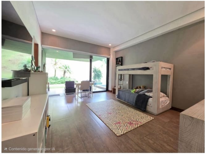 Casa de 4 alcobas en venta en El Poblado, Medellín, 366 m² · foto 21 de 24