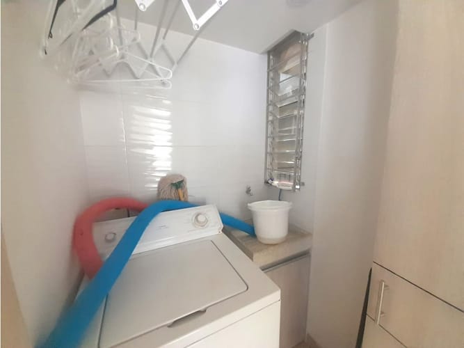 Apartamento de 2 alcobas en arriendo en Las Palmas, Ricaurte, 55 m² · foto 13 de 24