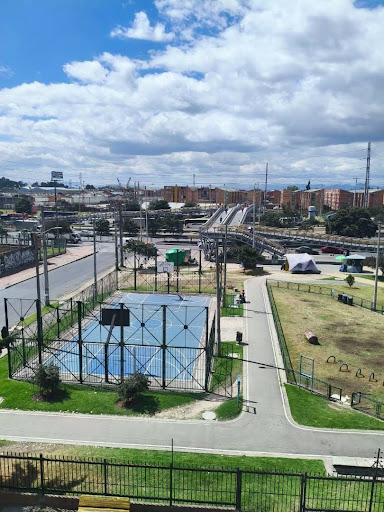 Apartamento en venta en Ismael Perdomo, Bogotá · foto 2 de 20