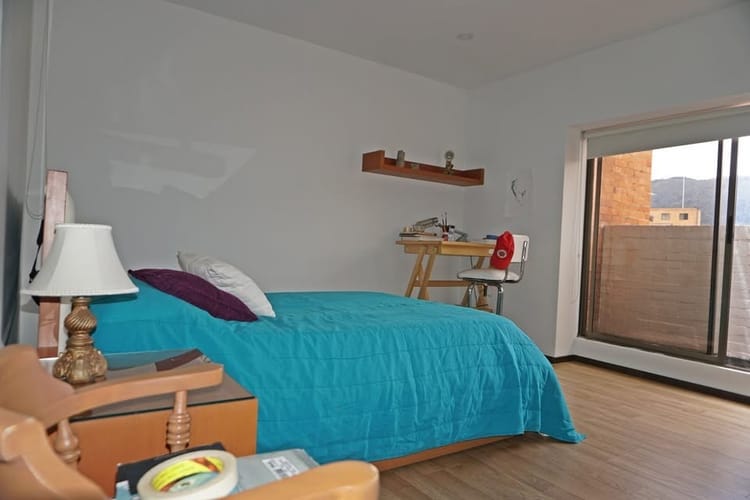 Apartamento de 4 alcobas en venta en Santa Barbara, Bogotá, 255 m² · foto 9 de 15