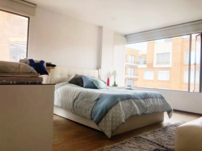 Apartamento de 4 alcobas en venta en Santa Barbara, Bogotá, 255 m² · foto 14 de 15