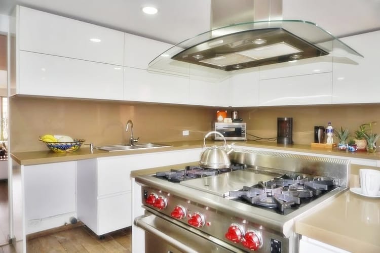 Apartamento de 4 alcobas en venta en Santa Barbara, Bogotá, 255 m² · foto 7 de 15