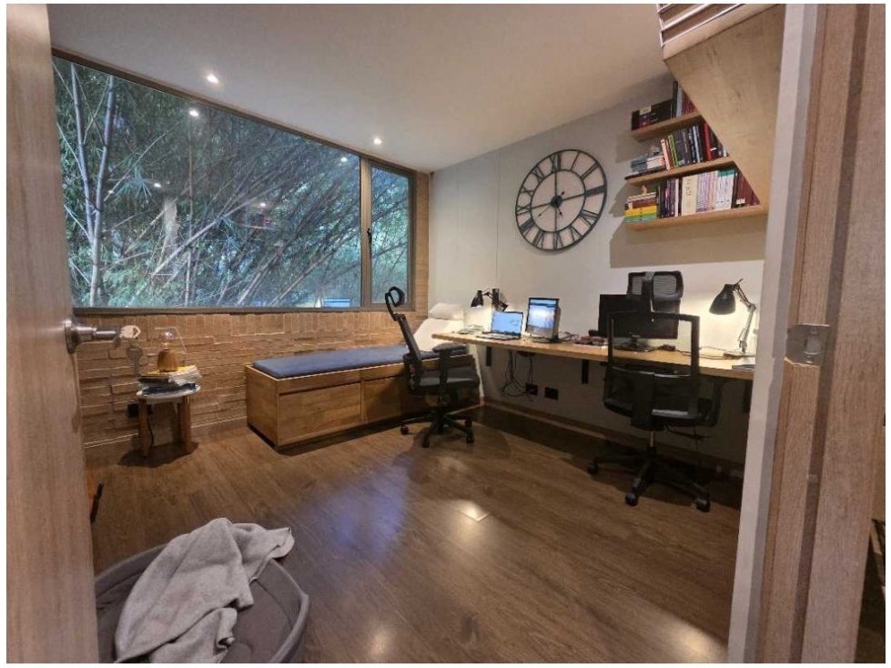 Apartamento en venta en El Poblado, Medellín · foto 2 de 15