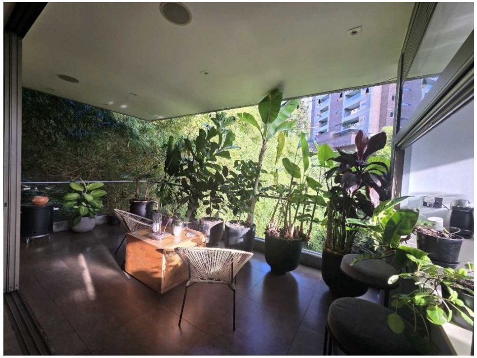 Apartamento en venta en El Poblado, Medellín · foto 7 de 15