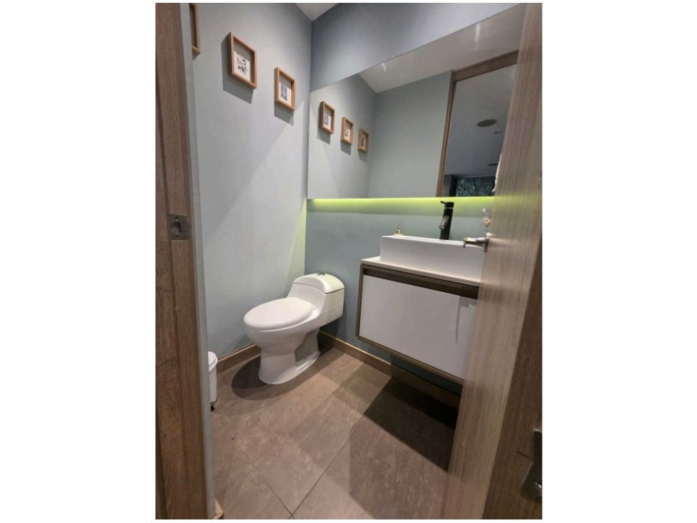 Apartamento en venta en El Poblado, Medellín · foto 10 de 15