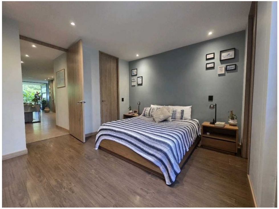 Apartamento en venta en El Poblado, Medellín · foto 12 de 15
