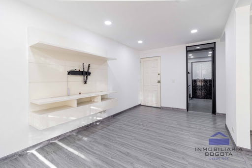 Apartamento en venta en Castilla, Bogotá · foto 4 de 21